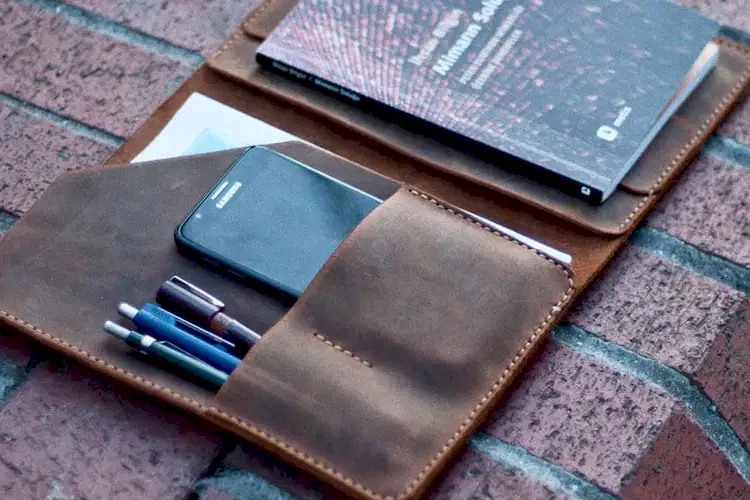 IPAD/MACBOOK KILIF - ORGANIZER